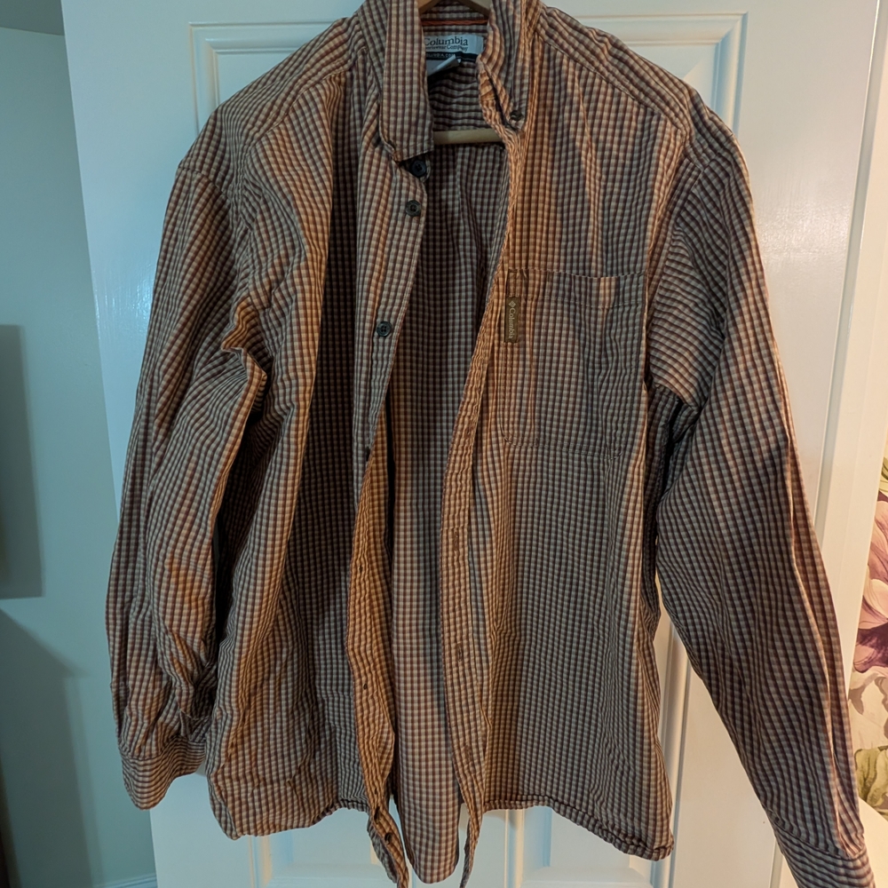 Columbia Men's Tan Checkered Shirt Jacket